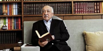 Türkiye hükümeti sansür dalgası başlattı: Fethullah Gülen için taziye mesajı paylaşanların hesapları kapatıldı