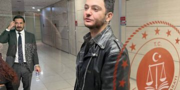 Gazeteci Furkan Karabay sosyal medya paylaşımları gerekçesiyle tutuklandı